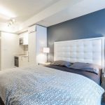 Studio condo apartment for rent in Toronto — 419 - 27 Bathurst Street (Photo 2)