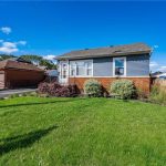 3-bedroom home for sale in Hamilton — 419 Talbot Street (Photo 2)