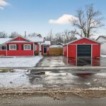 2-bedroom detached home for sale in Fort Erie — 423 Ferndale Avenue (Photo 1)