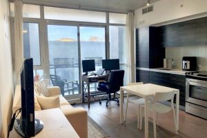 1-bedroom condo apartment for rent in Toronto — 427 - 1190 Dundas Street E