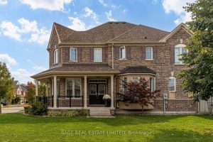 4-bedroom detached home for sale in Ajax — 43 Bignell Crescent