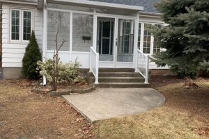 3-bedroom detached home for rent in Oakville — 430 Queen Mary Drive