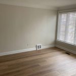 3-bedroom detached home for rent in Oakville — 430 Queen Mary Drive (Photo 3)