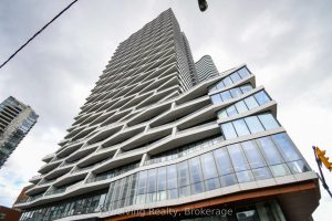 1-bedroom condo apartment for sale in Toronto — 4315 - 85 Wood Street