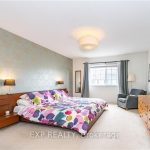 3-bedroom att/row/townhouse for rent in Ottawa — 438 Ashbourne Crescent (Photo 4)