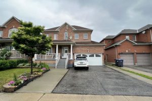 3-bedroom detached home for sale in Brampton — 44 Australia Drive
