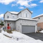 3-bedroom detached home for sale in Kitchener — 44 Dineen Court (Photo 1)