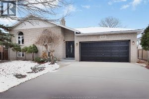 4-bedroom home for sale in Lasalle — 445 Olcott Avenue