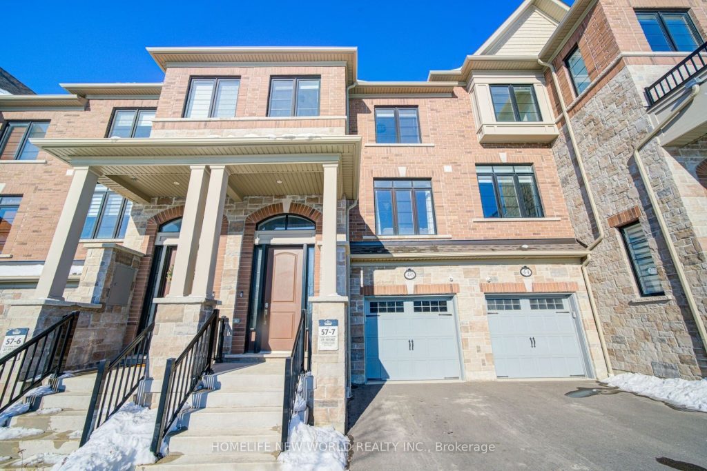 3-bedroom att/row/townhouse for sale in Whitby — 46 Elkington Crescent N (Photo 1)