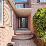 4-bedroom detached home for sale in Whitby — 46 Foster Crescent (Photo 3)
