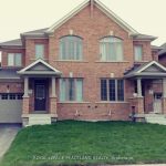 3-bedroom att/row/townhouse for rent in Whitchurch-stouffville — 46 Jake Smith Way (Photo 1)