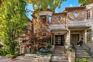 3-bedroom semi-detached home for sale in Toronto — 46 Mathersfield Drive