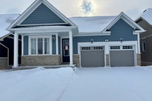 2-bedroom detached home for sale in Loyalist — 46 Oakmont Drive