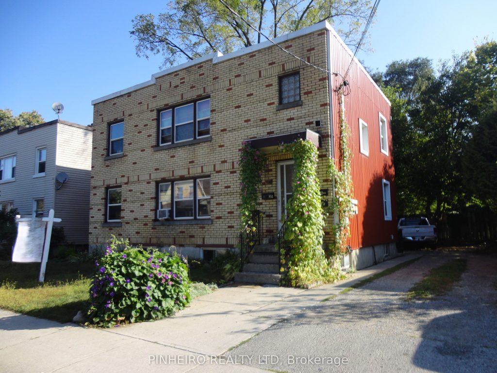 Studio investment home for sale in London East — 460 Ontario Street (Photo 1)