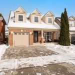 4-bedroom detached home for sale in Milton — 463 Trudeau Drive (Photo 2)