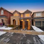 4-bedroom detached home for sale in Burlington — 4638 Kearse Street (Photo 2)