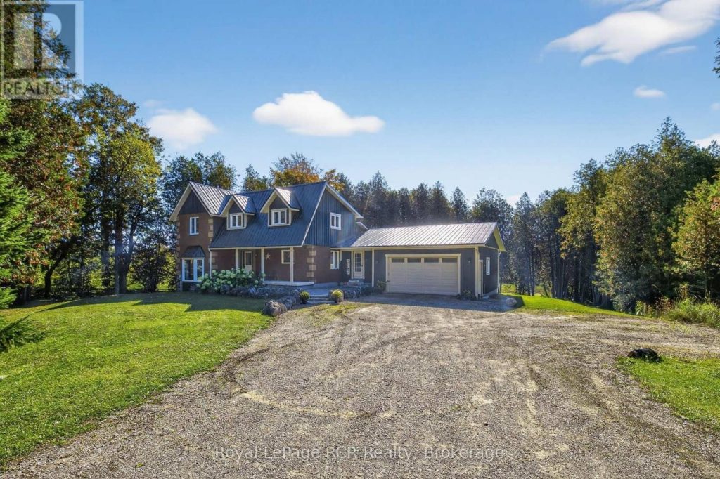 4-bedroom home for sale in Grey Highlands — 468080 Concession 12b Corners (Photo 1)