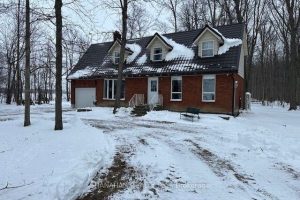 4-bedroom detached home for sale in Brooke-alvinston — 4690 Forest Road