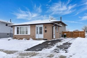 3-bedroom detached home for sale in Hamilton — 47 Odessa Street