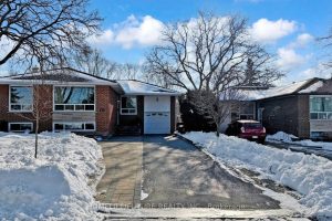 3-bedroom detached home for rent in Toronto — 47 Woodthorpe Road