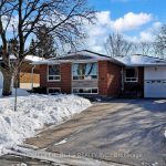 3-bedroom detached home for rent in Toronto — 47 Woodthorpe Road (Photo 2)