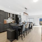 3-bedroom att/row/townhouse for sale in Hamilton — 48 Capstone Lane (Photo 2)