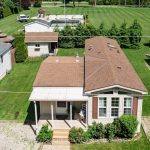 1-bedroom mobiletrailer home for sale in Bluewater — 49 - 77307 Bluewater Highway N/a (Photo 3)