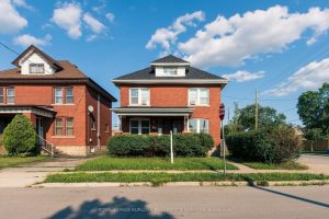 3-bedroom detached home for sale in Hamilton — 49 Province Street S