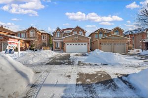 4-bedroom detached home for sale in Brampton — 49 Sterritt Drive