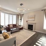 4-bedroom detached home for sale in Richmond Hill — 5 Elder Street (Photo 2)