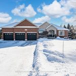 3-bedroom detached home for sale in Springwater — 5 Munro Court (Photo 1)