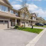 3-bedroom condo townhouse for sale in Brant — 50 - 80 Willow Street (Photo 2)