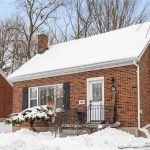 4-bedroom home for sale in Waterloo — 50 Columbia Street West (Photo 2)