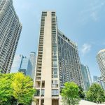 2-bedroom condo apartment for sale in Toronto — 501 - 33 Harbour Square (Photo 1)