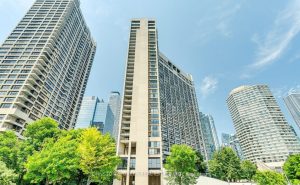 2-bedroom condo apartment for sale in Toronto — 501 - 33 Harbour Square