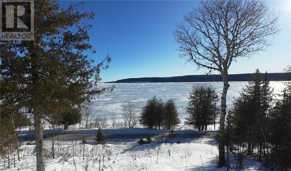 Studio home for sale in Gore Bay — 503 Lighthouse Road (Photo 1)