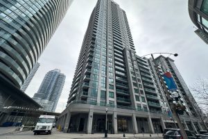 2-bedroom condo apartment for rent in Toronto — 511 - 19 Grand Trunk Crescent
