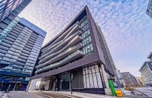 1-bedroom condo apartment for sale in Toronto — 512 - 90 Queens Wharf Road