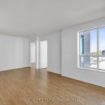 2-bedroom condo apartment for rent in Richmond Hill — 520 - 3 Ellesmere Street (Photo 4)