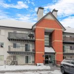 2-bedroom common element condo for sale in Oakville — 521 - 1450 Glen Abbey Gate (Photo 1)