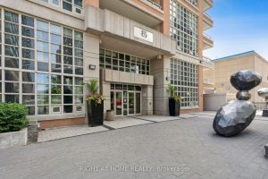 2-bedroom condo apartment for sale in Toronto — 525 - 85 East Liberty Street
