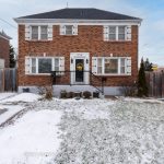 4-bedroom detached home for sale in Oshawa — 536 King Street E (Photo 1)