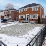 4-bedroom detached home for sale in Oshawa — 536 King Street E (Photo 2)