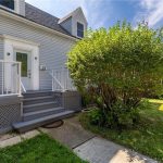 6-bedroom home for sale in Dundas — 55 Wellington Street South (Photo 5)