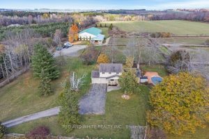 4-bedroom farm home for sale in Erin — 5511 Second Line