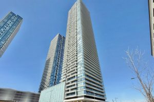 2-bedroom condo apartment for rent in Vaughan — 5608 - 950 Portage Parkway