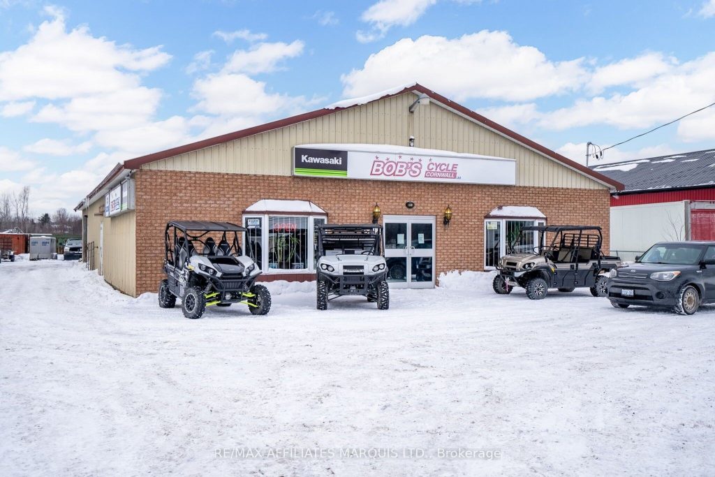 Studio commercial retail home for sale in South Stormont — 5614 Highway 138 Highway (Photo 1)