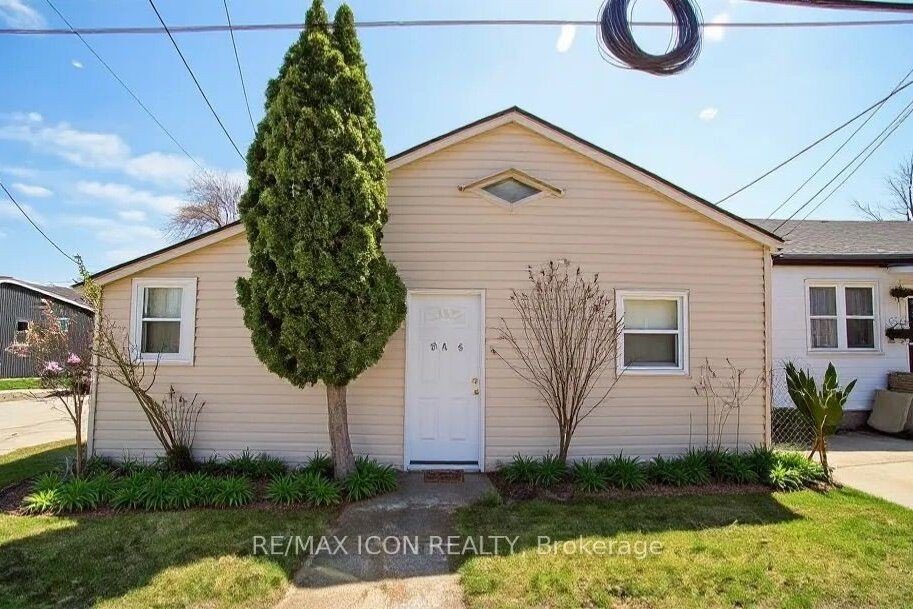 4-bedroom detached home for sale in London East — 565 South Street (Photo 1)