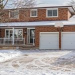 4-bedroom home for sale in Hamilton — 569 Rosseau Road (Photo 2)