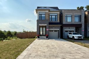 4-bedroom detached home for sale in Newmarket — 571 New England Court